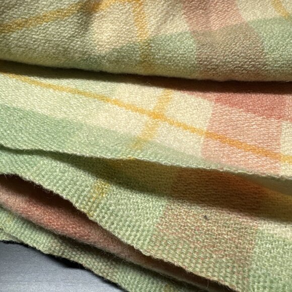Vintage Ayers Rainbow Check Thermal Wool Blanket 57X82 In - Picture 10 of 10